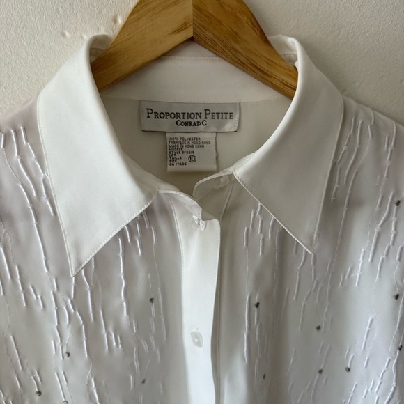 VINTAGE Western Blouse with Beaded Detail - Picture 4 of 10